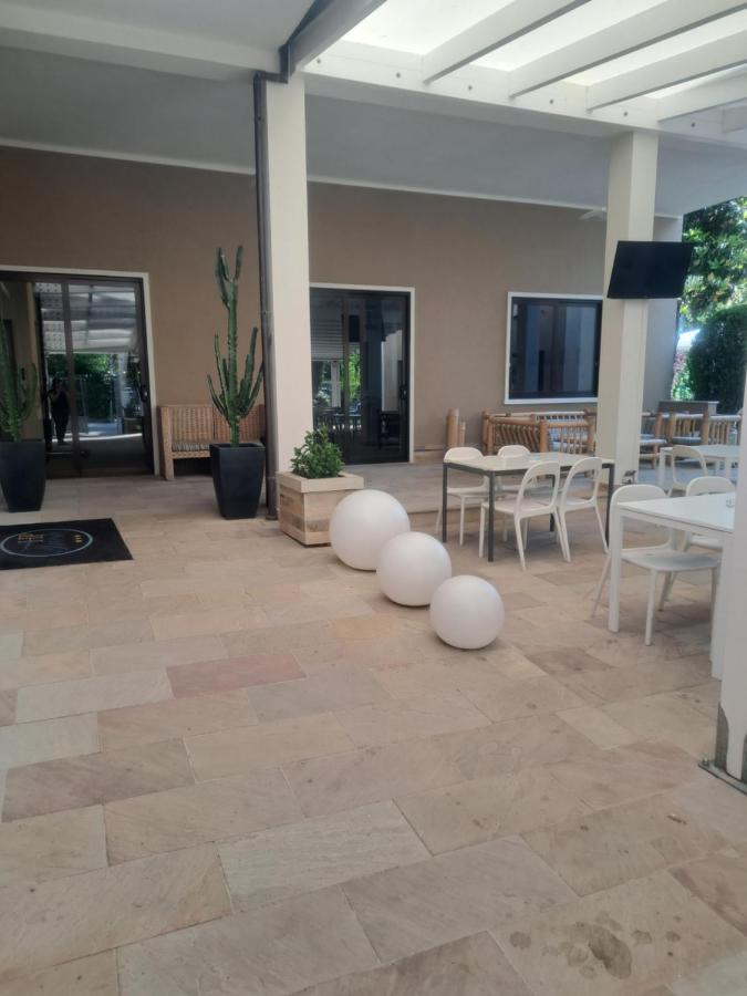 Hotel Trieste Senigallia Exterior photo