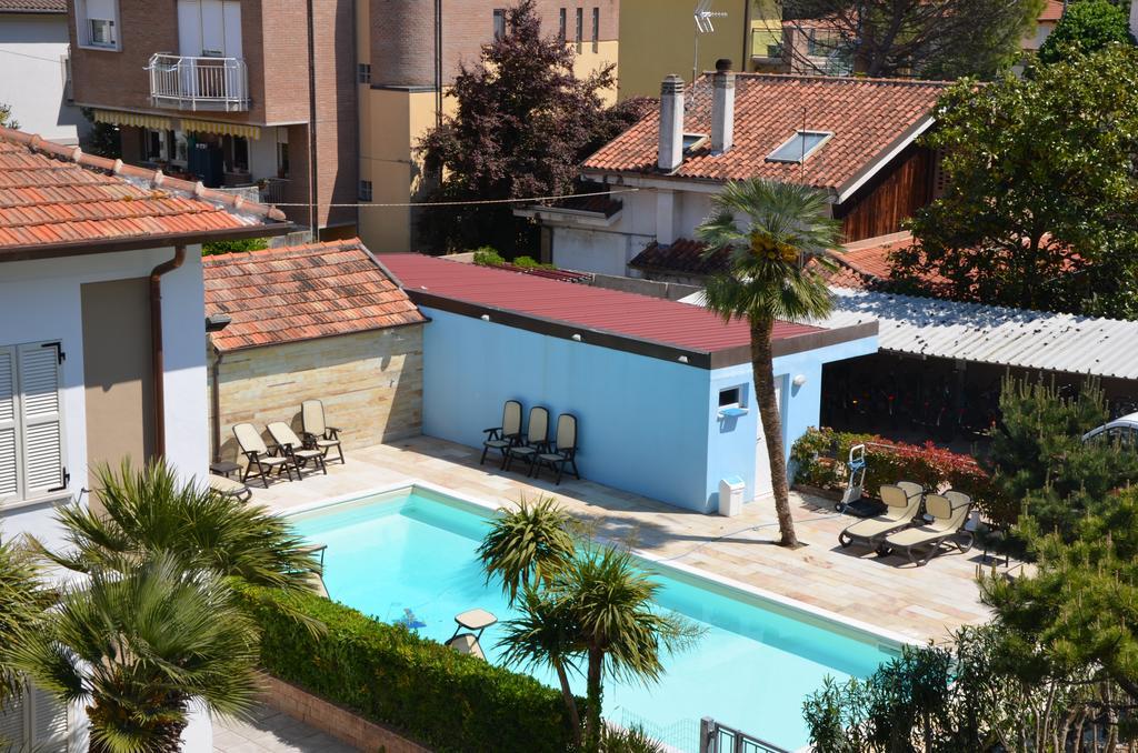 Hotel Trieste Senigallia Exterior photo